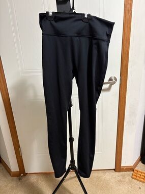 Fabletics Black High-Rise Leggings